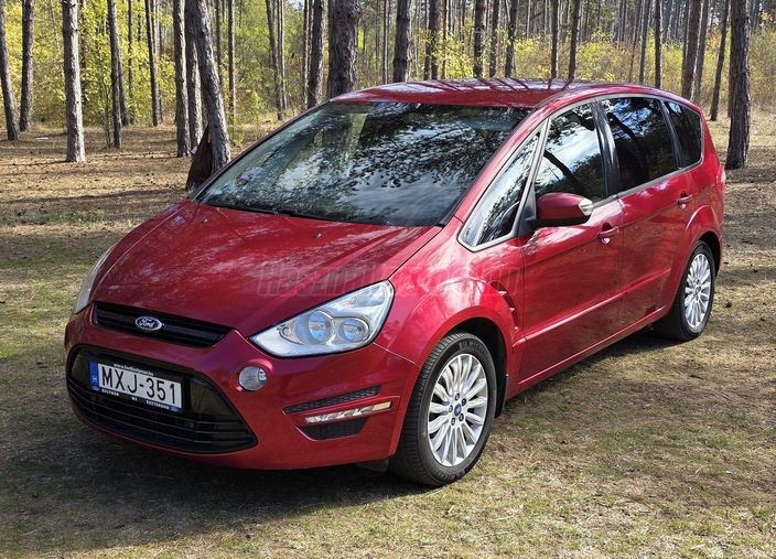 FORD S-MAX 1.6 EcoBoost Business