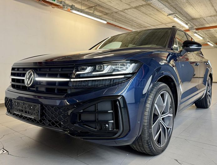 VOLKSWAGEN TOUAREG 3.0 V6 TDI R-Line Tiptronic ic