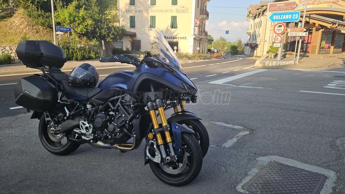 YAMAHA NIKEN GT