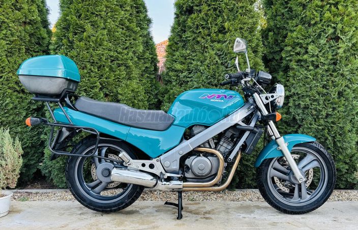 HONDA NTV 650