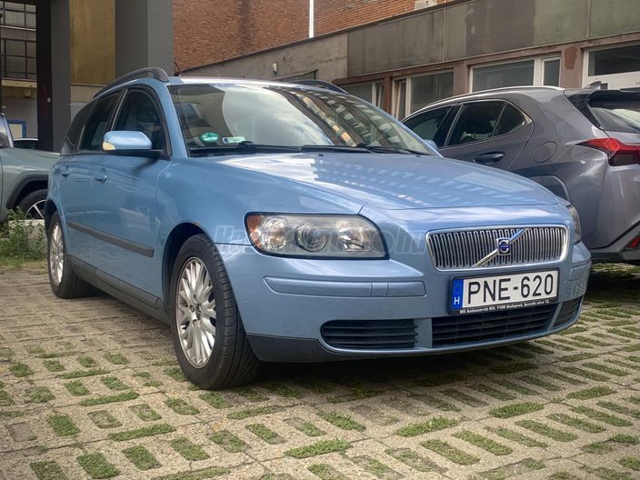 VOLVO V50 2.4 Kinetic
