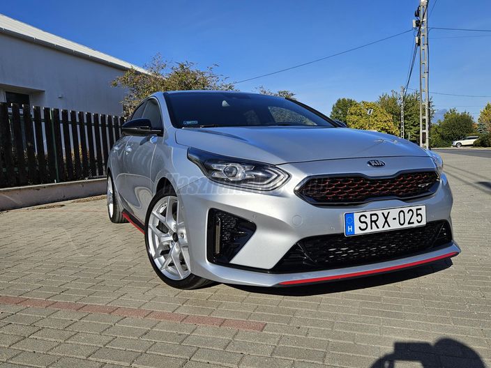 KIA CEE'D ProCeed 1.6 T-GDI GT DCT