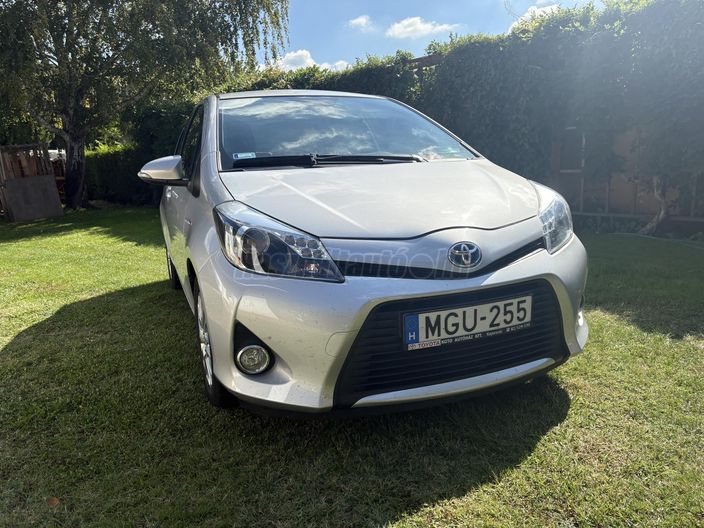 TOYOTA YARIS 1.5 HSD Active (Automata)