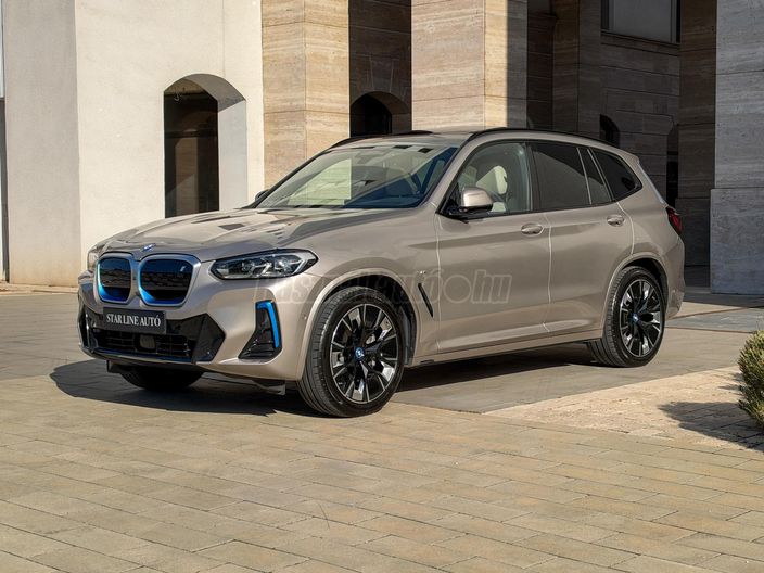 BMW IX3 73,9kWh