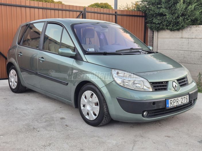 RENAULT SCENIC Grand Scénic 1.6 Authentique