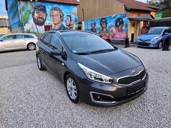 KIA CEE'D SW 1.6 GDI UEFA