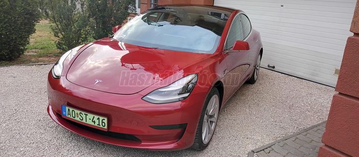 TESLA MODEL 3 Standard Range Plus Aut