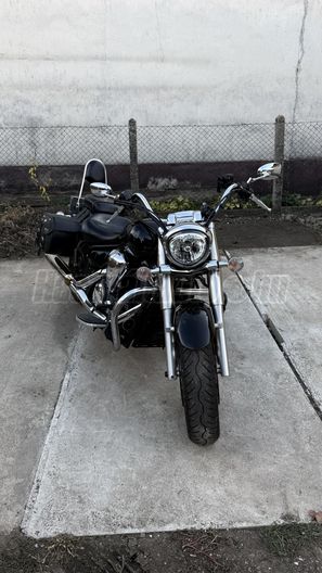 YAMAHA XVS 1300 A MIDNIGHT STAR