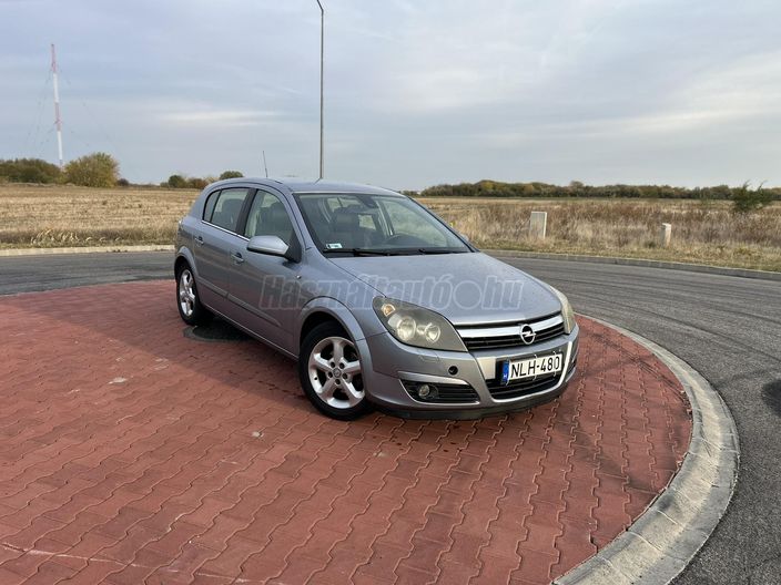 OPEL ASTRA H 1.7 CDTI Essentia