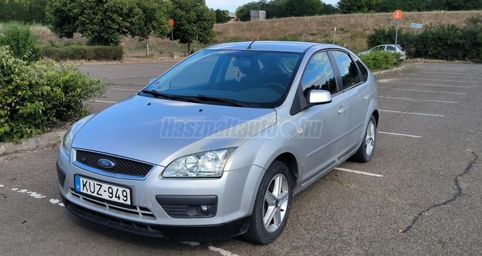 FORD FOCUS 1.8 FFV Trend Plus