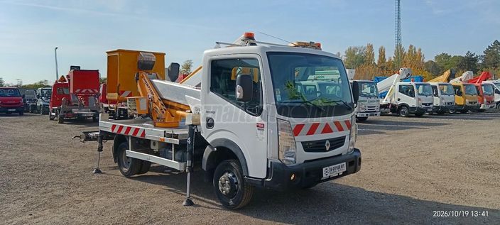 RENAULT MAXITY
