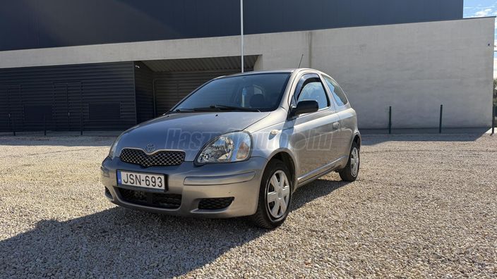 TOYOTA YARIS 1.0 Terra