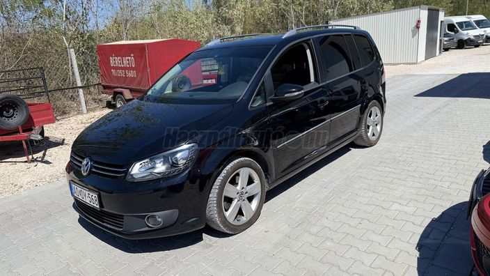 VOLKSWAGEN TOURAN 2.0 CR TDI Highline DSG [7 személy]