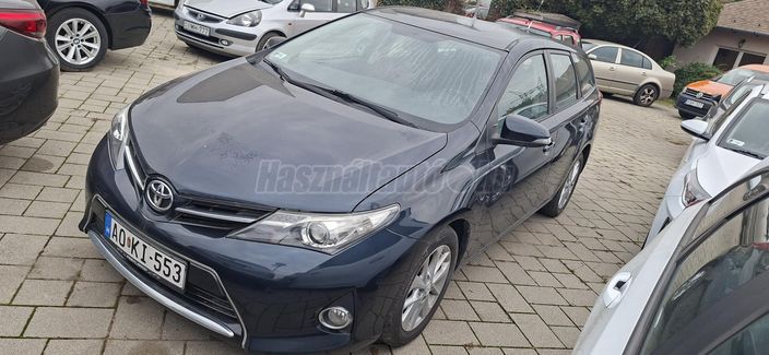 TOYOTA AURIS 1.33 Active Comfort