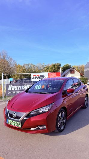 NISSAN LEAF Tekna 40kWh (Automata)