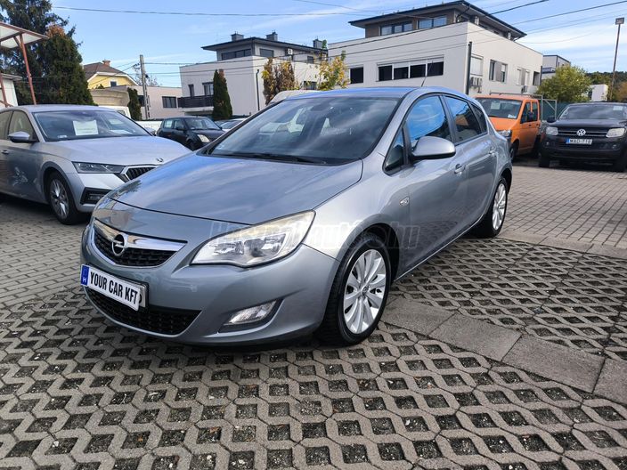 OPEL ASTRA J 1.6 Enjoy