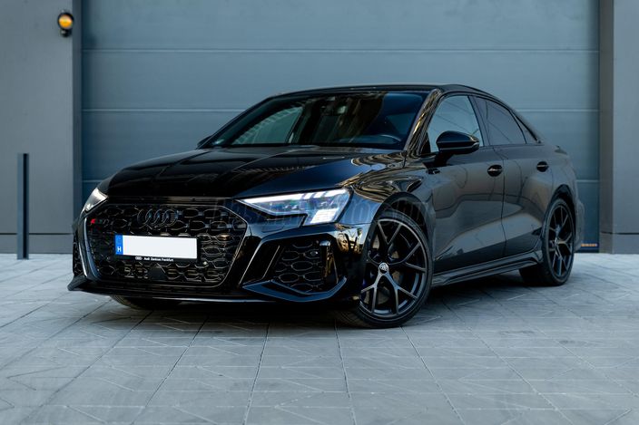 AUDI RS3 Limousine 55 TFSI quattro S-tronic
