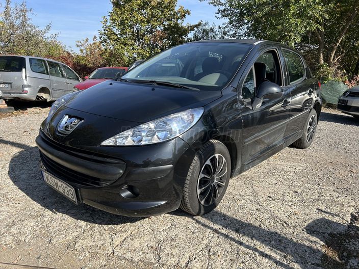 PEUGEOT 207 1.4 16V Sporty