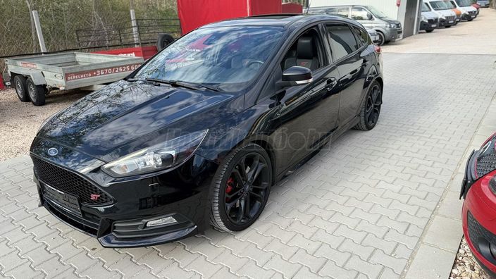 FORD FOCUS 2.0 EcoBoost ST3 S S