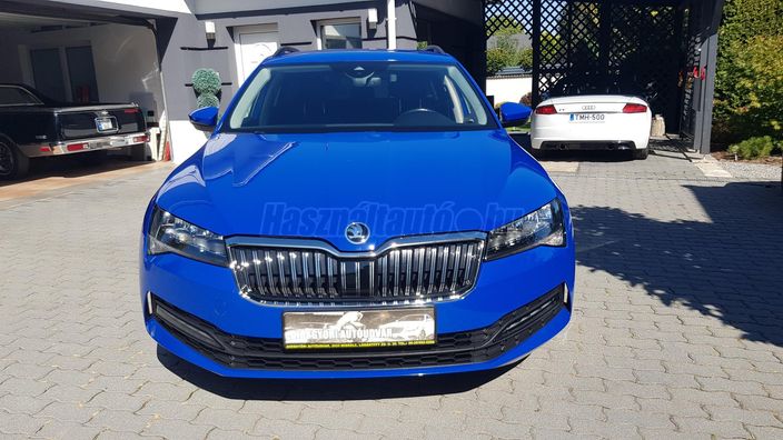 SKODA SUPERB Combi 2.0 TDI SCR SportLine