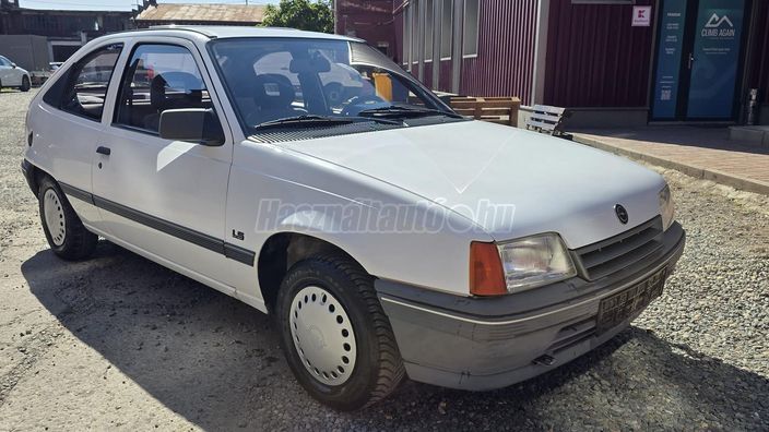 OPEL KADETT 1.6 GL