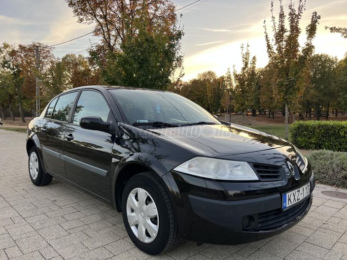 RENAULT MEGANE 1.4 Expression