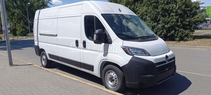 Varga Szilvia tgk értékesítő +36 70 / 377-73-53