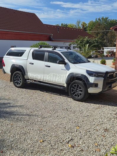 TOYOTA HILUX 2.8 D-4D 4x4 Double Invincible