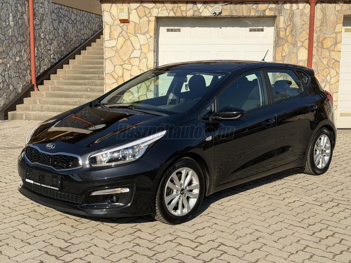 KIA CEE'D 1.4 CVVT EX Prémium