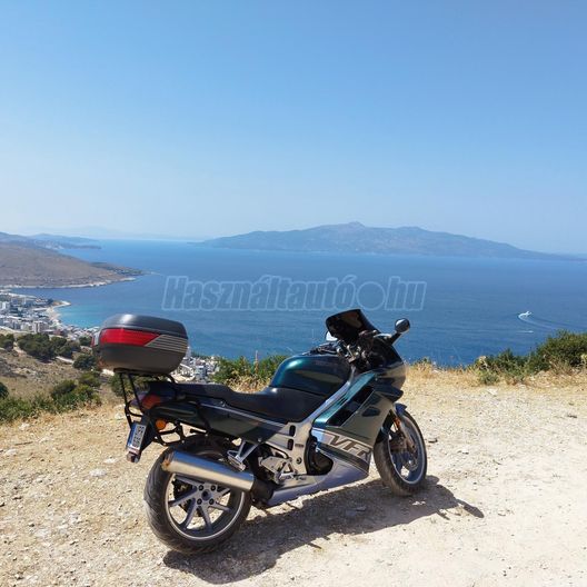 HONDA VFR 750 F