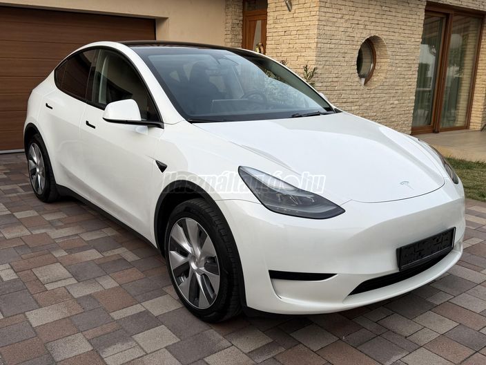 TESLA MODEL Y RWD (Automata)