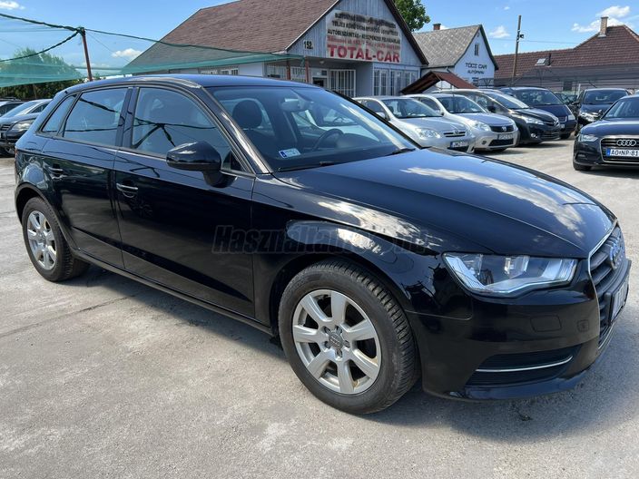 AUDI A3 Sportback 2.0 TDI Attraction