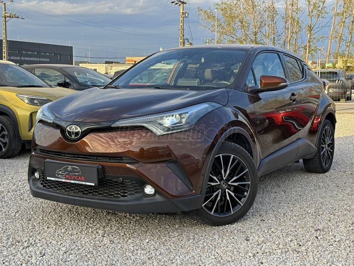 TOYOTA C-HR 1.2T Executive LED Leather