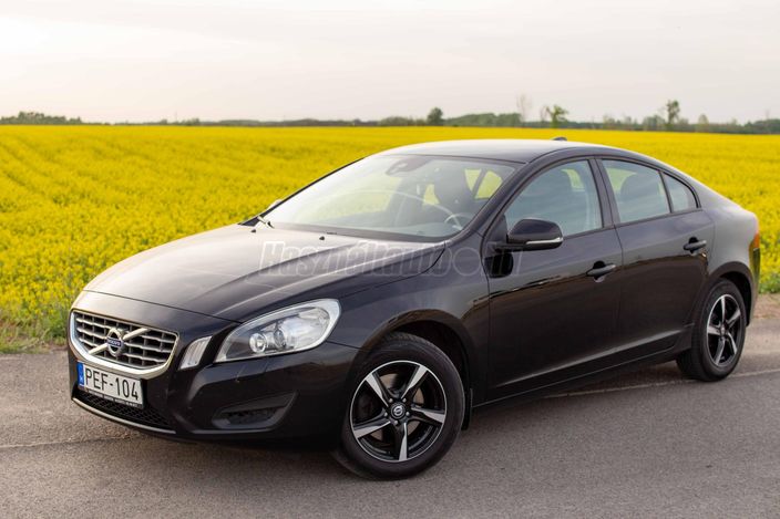 VOLVO S60 1.6 [T3] Kinetic