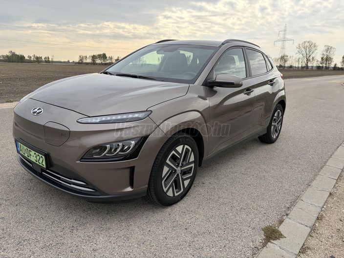 HYUNDAI KONA EV 64kWh Style Edition