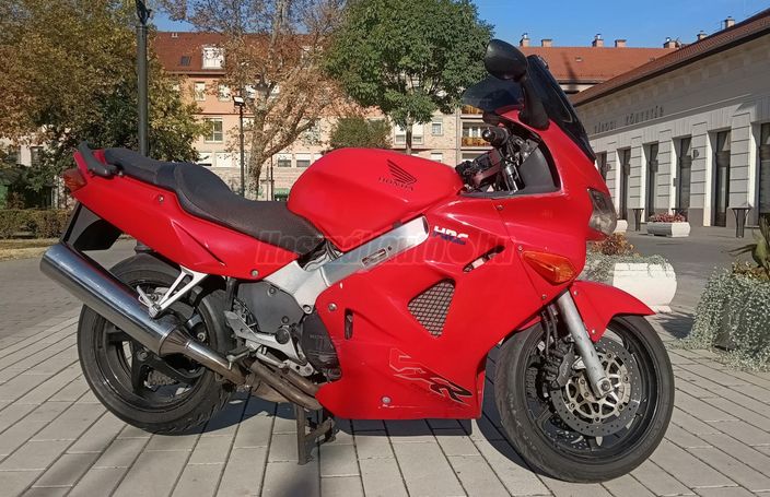 HONDA VFR 800
