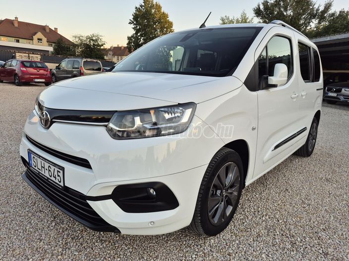 TOYOTA PROACE City Verso 1.5D Family L1H1