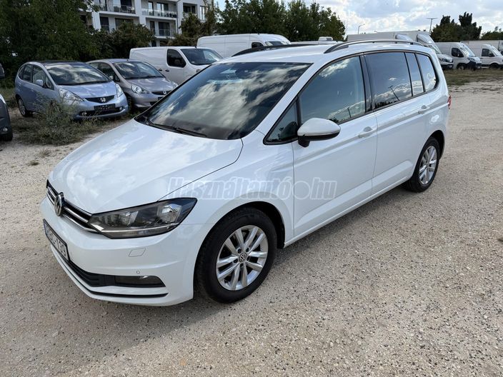 VOLKSWAGEN TOURAN 1.4 TSI BMT Comfortline [7 személy]