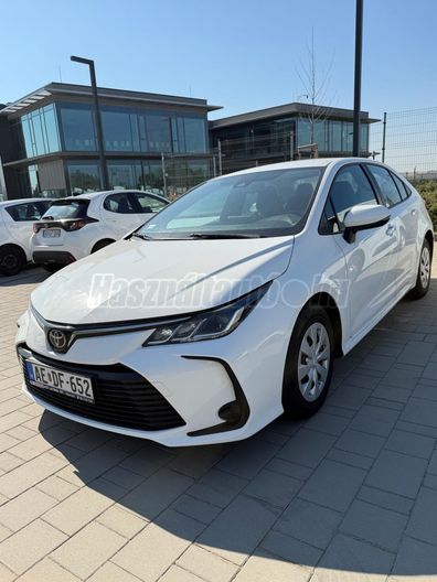 TOYOTA COROLLA Sedan 1.5 Comfort