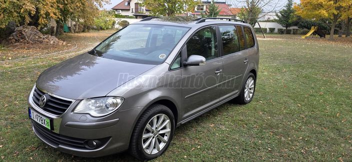 VOLKSWAGEN TOURAN 2.0 PD TDI Trendline DSG