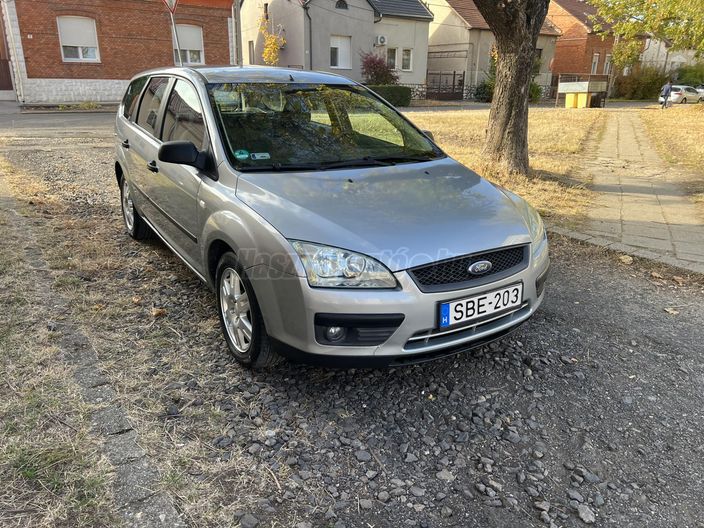 FORD FOCUS 1.8 TDCi Trend