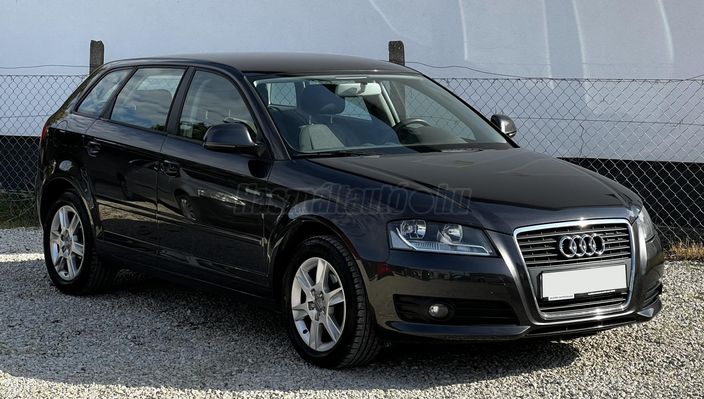 AUDI A3 1.6 Ambiente