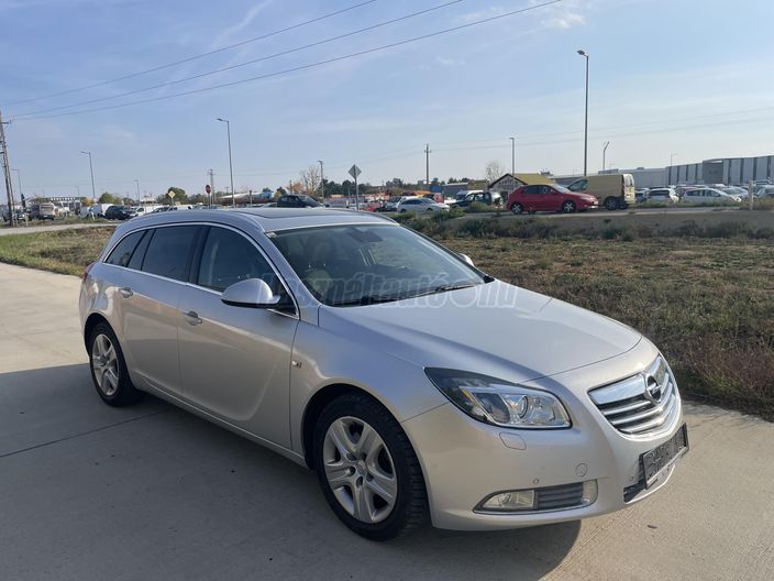 OPEL INSIGNIA Sports Tourer 2.0 CDTI Cosmo Start-Stop