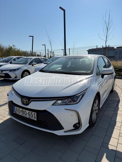 TOYOTA COROLLA Sedan 1.5 Active plus