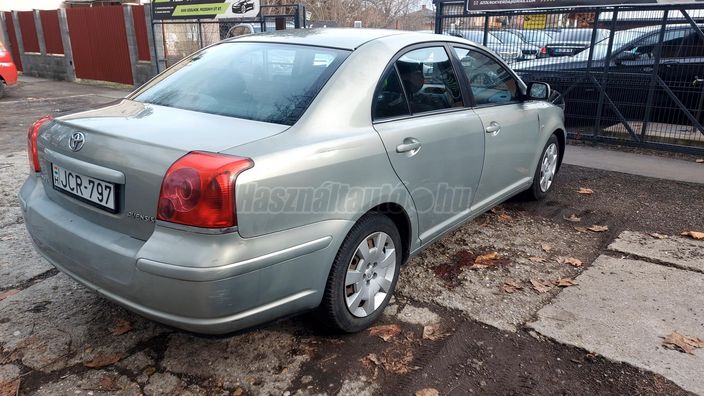 TOYOTA AVENSIS 1.6 Sol Technic