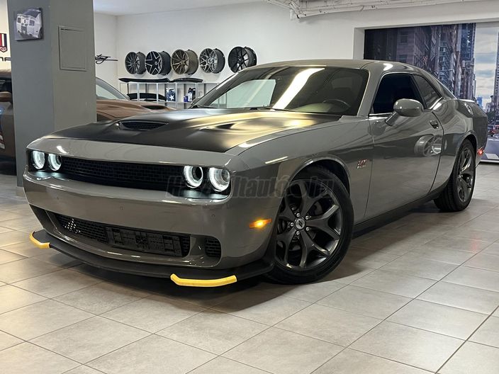 DODGE CHALLENGER
