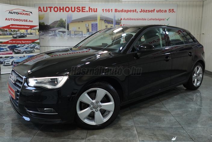 40.000 KM! LED-XENON! TÁVOLSÁGTARTÓ! KEYLESS! ÜLÉSFŰTÉS! MAGYAR! SÉRÜLÉSMENTES!