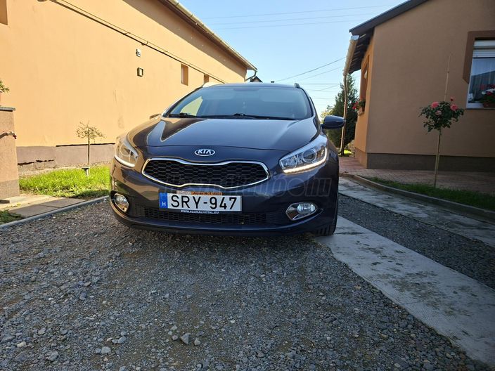 KIA CEE'D SW 1.6 GDI EX