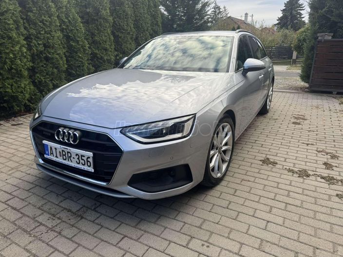 AUDI A4 Avant 40 TDI Advanced quattro S-tronic