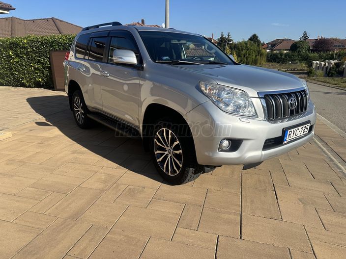 TOYOTA LAND CRUISER Prado 3.0 D-4D VX Sport Navi (Automata)
